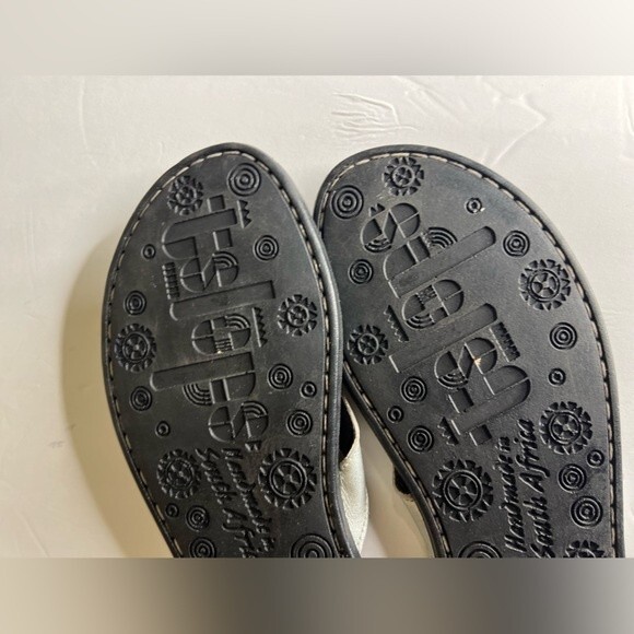 Tsonga Tslops made by hand in South Africa flip flop 38/7 - Picture 4 of 14
